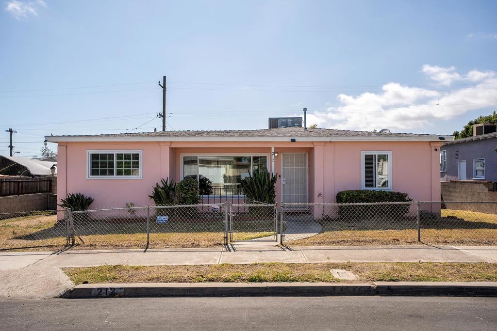 212 Los Alamos Dr