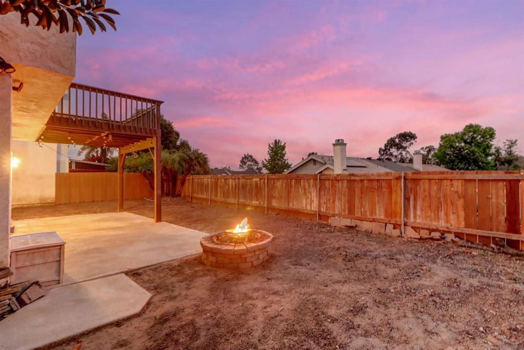 7902 Tinaja Lane