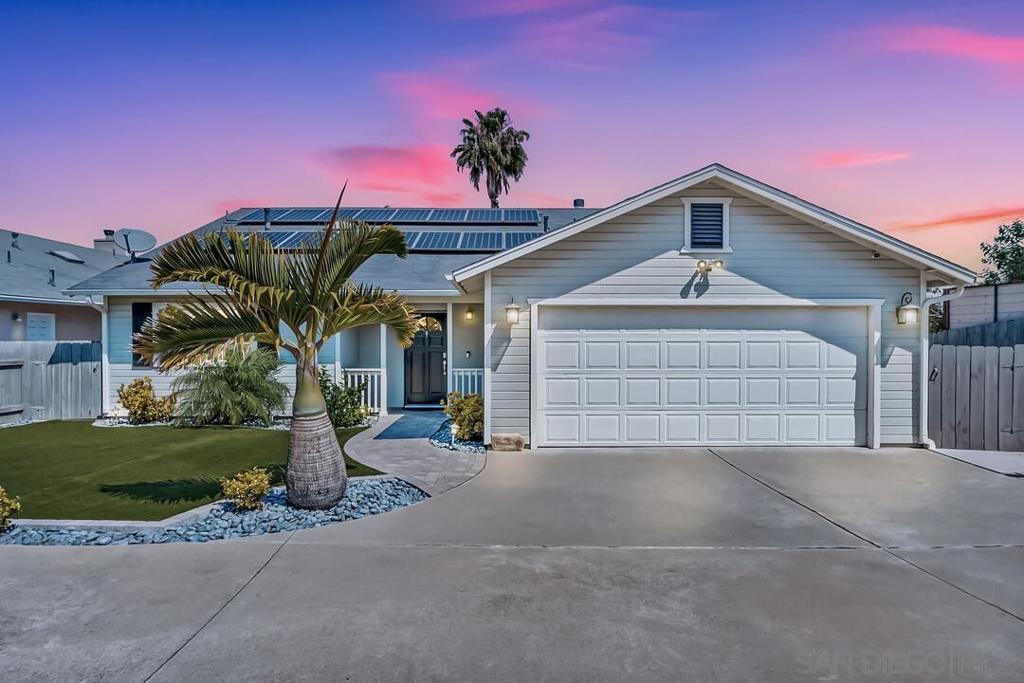 5151 Comanche Dr