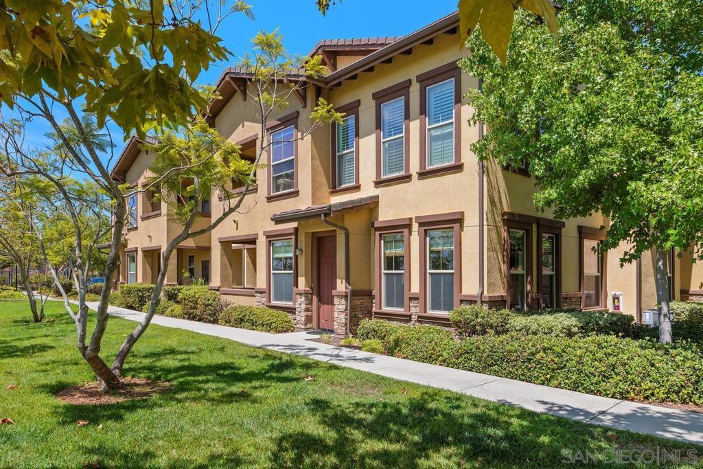 6635 Canopy Ridge