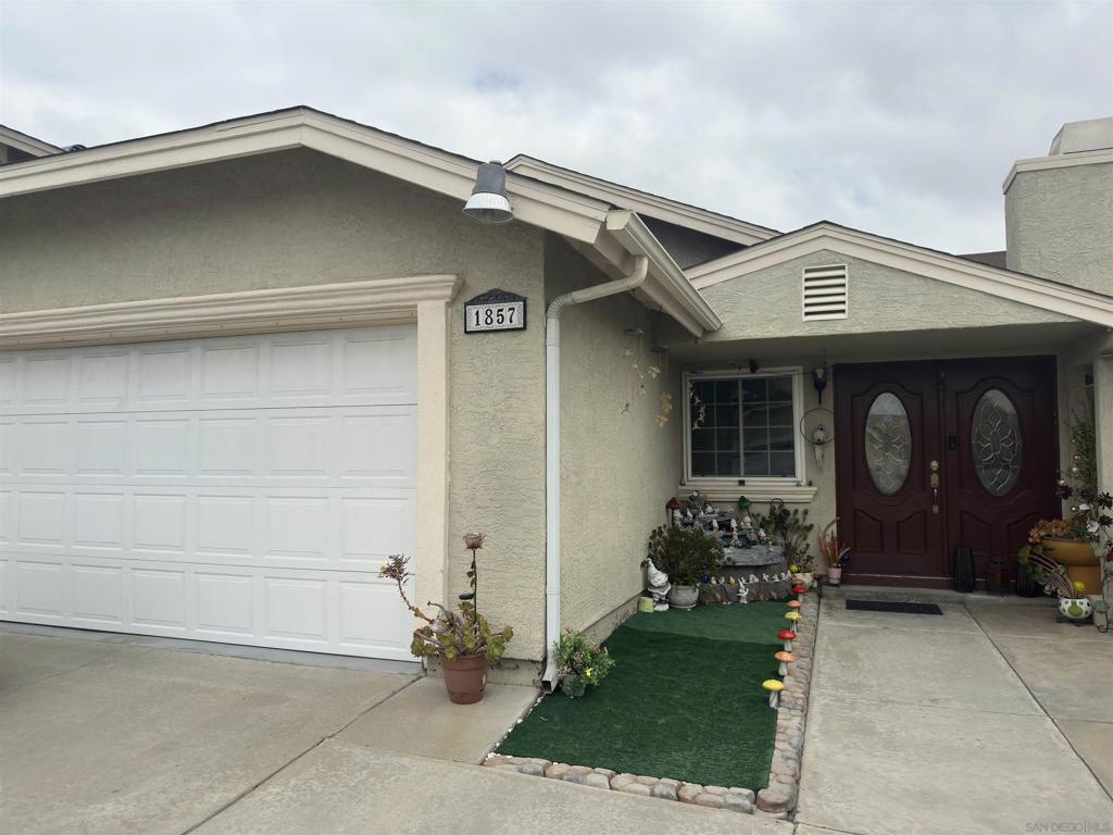 1857 Olamar Way