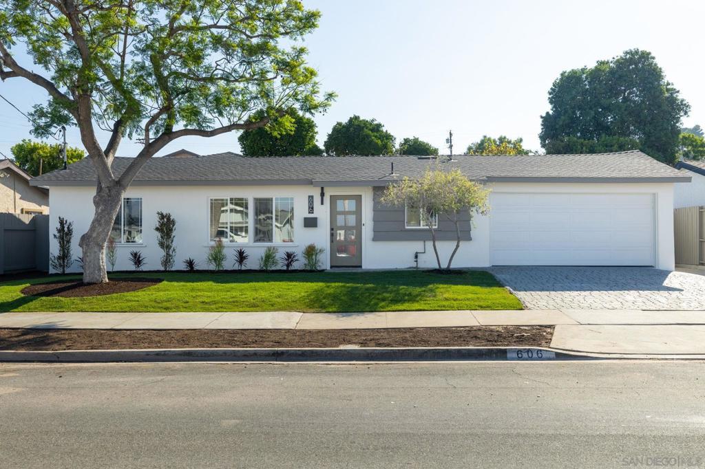 606 Carlsbad St