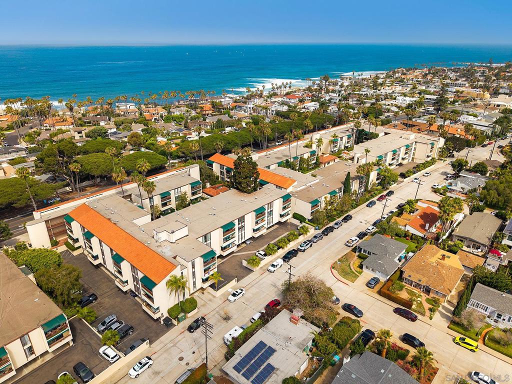 6455 La Jolla Blvd