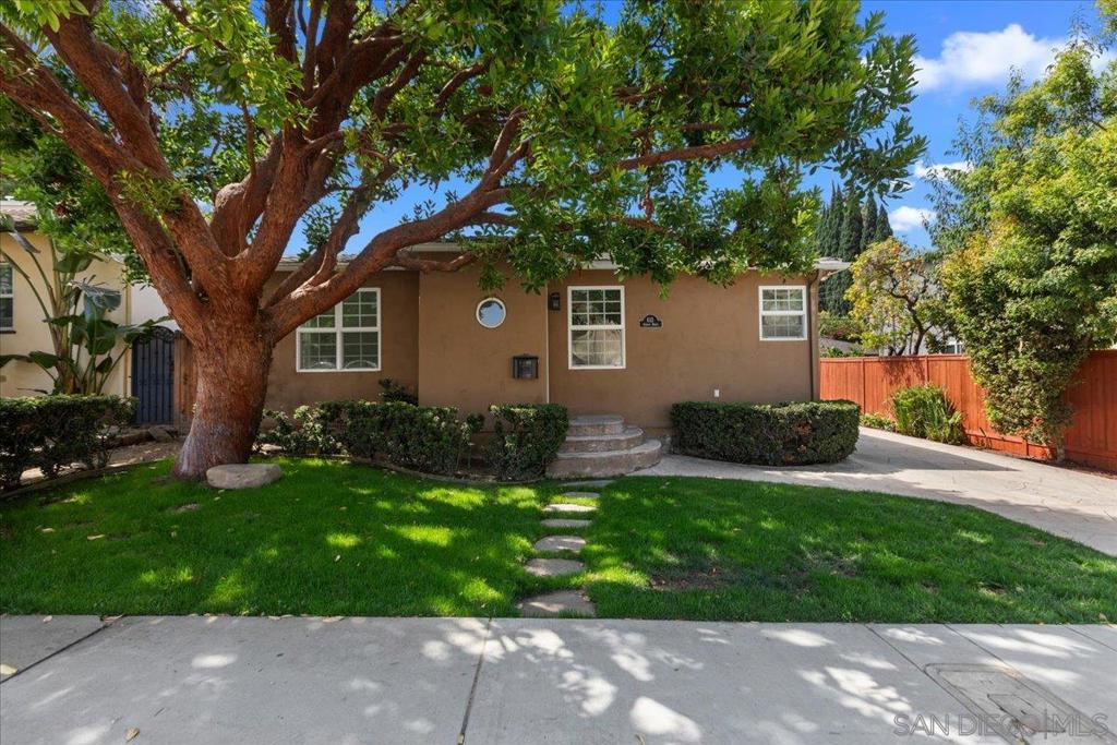 633 Arroyo