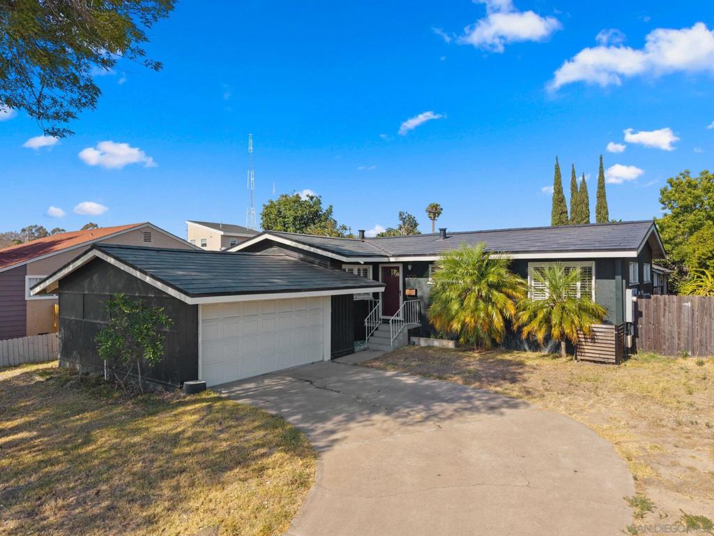 1105 Kelton