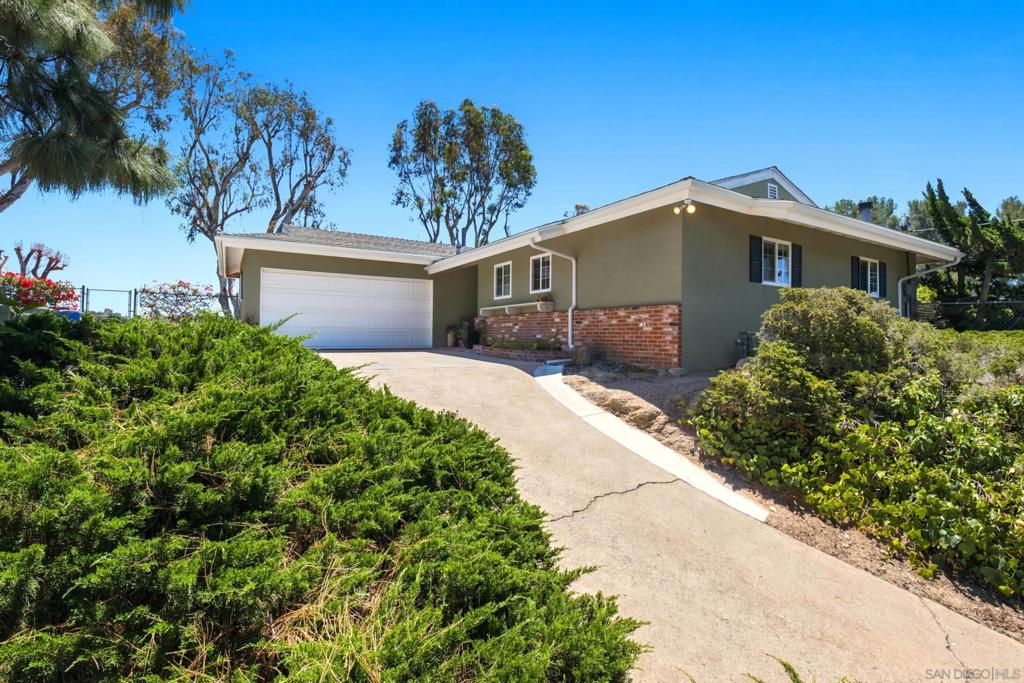 4543 Peak Ct