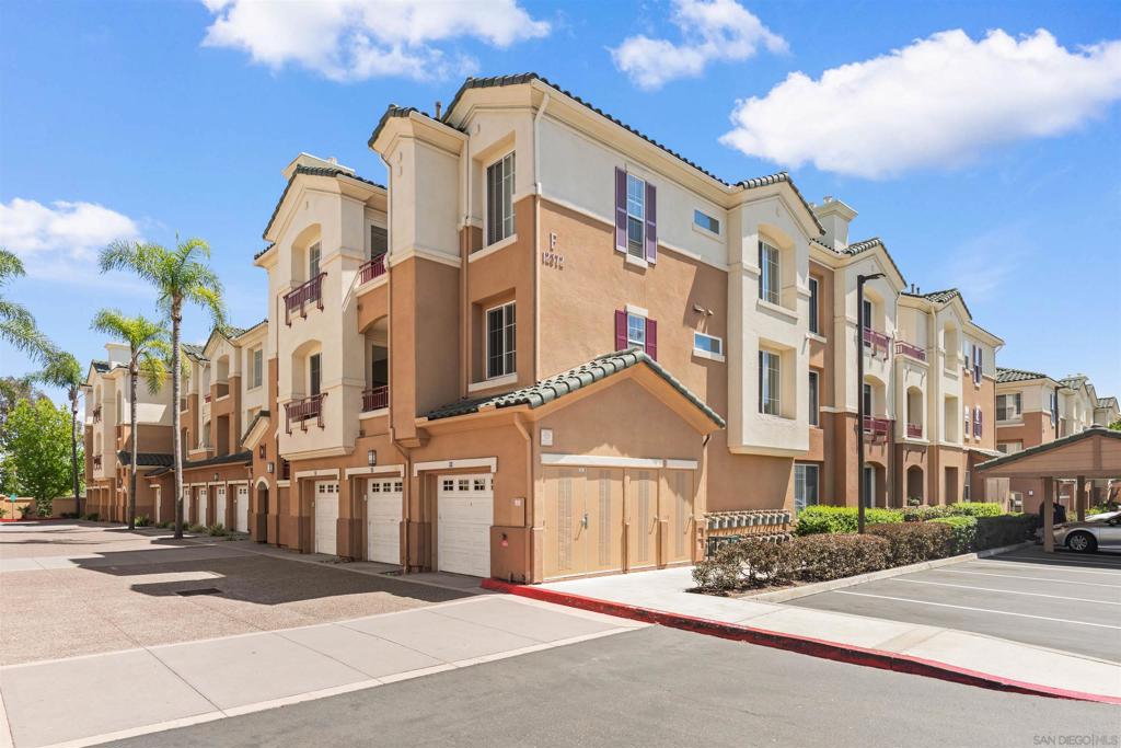 12372 Carmel Country