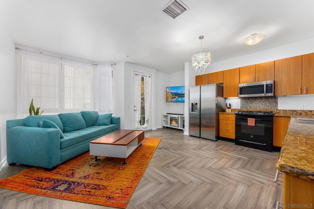 1480 Broadway