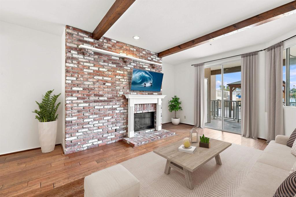 4701 Date Ave