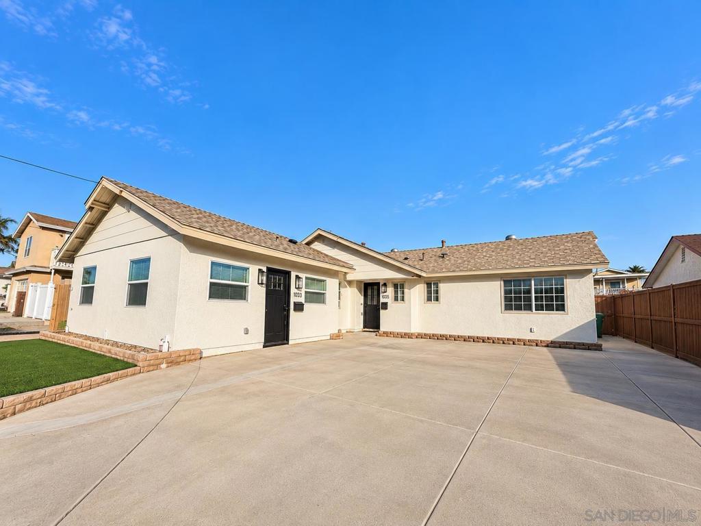1035 Dearborn Dr.