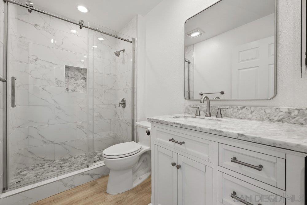 155 Rosebay Dr