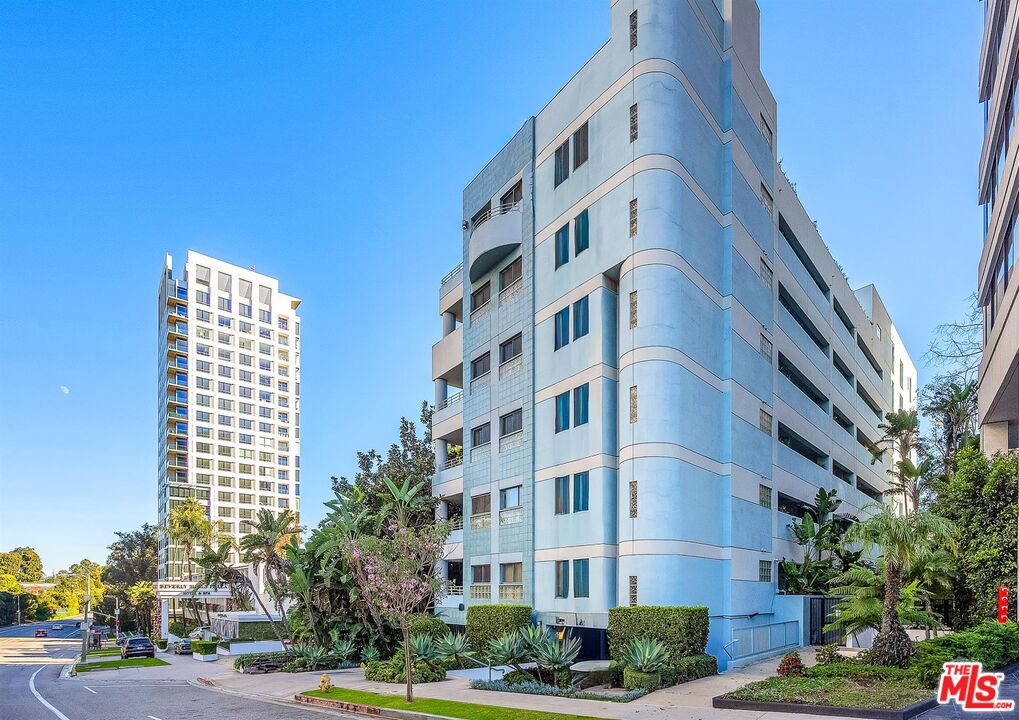 10336 Wilshire Boulevard