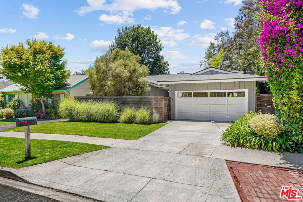 711 Kingman Avenue
