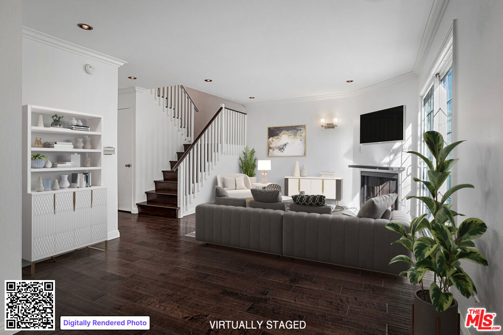 15002 Magnolia Boulevard
