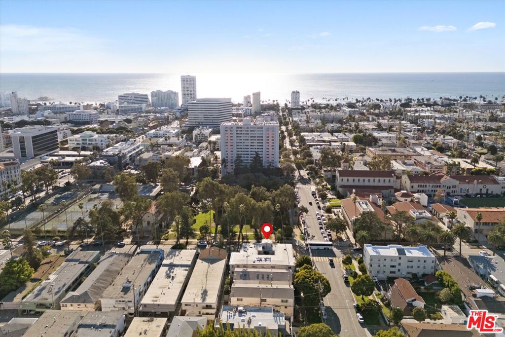1101 Lincoln Boulevard