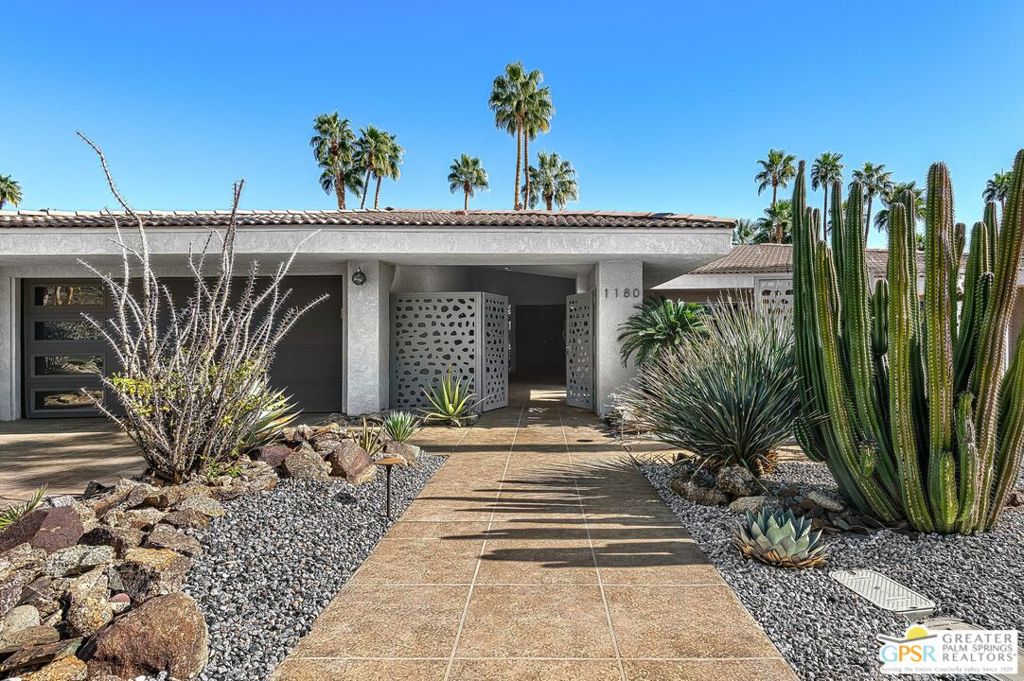 1180 Los Robles Drive