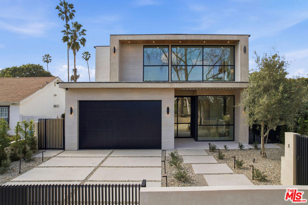 517 Edinburgh Avenue