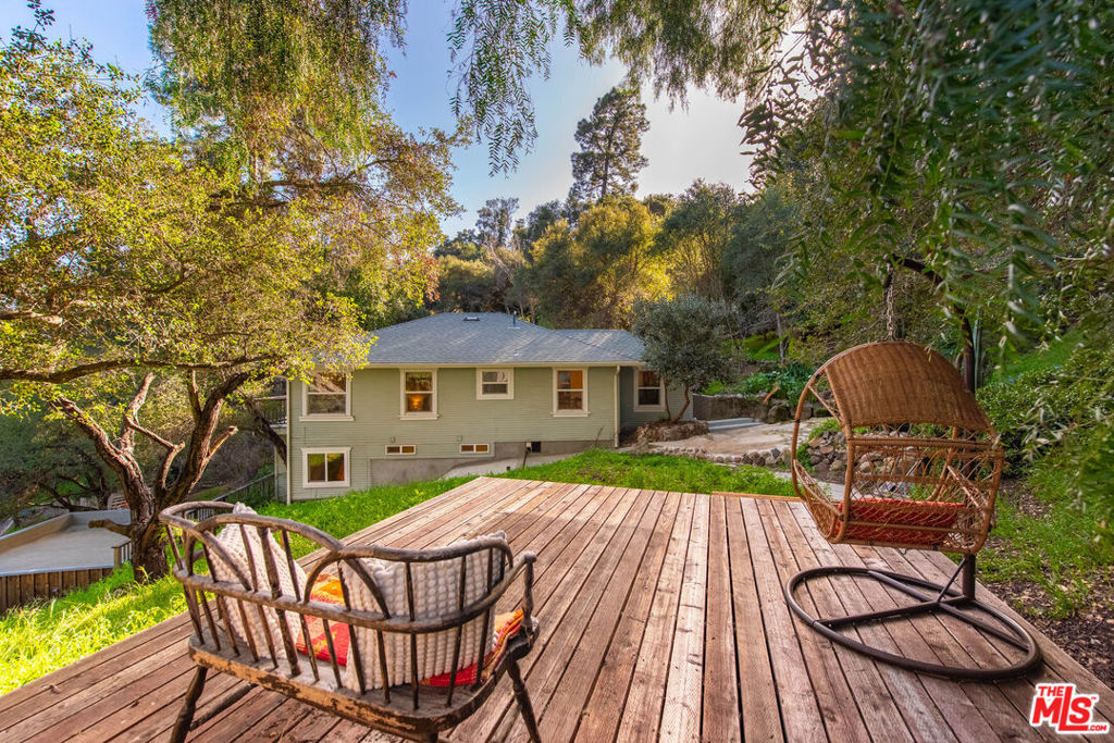 502 Fernwood Pacific Drive