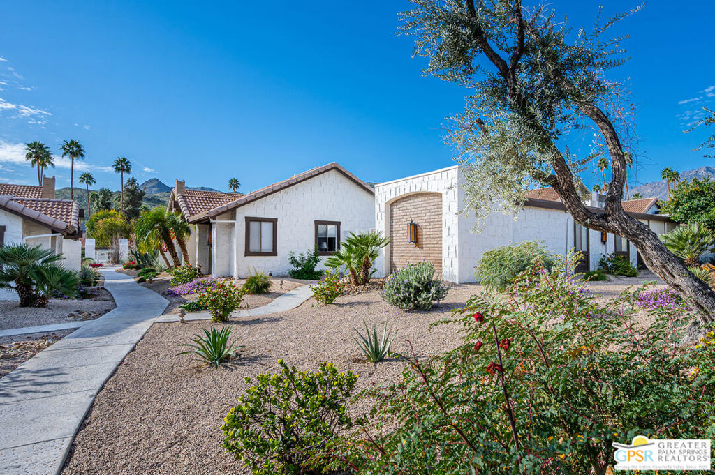2240 Miramonte Circle