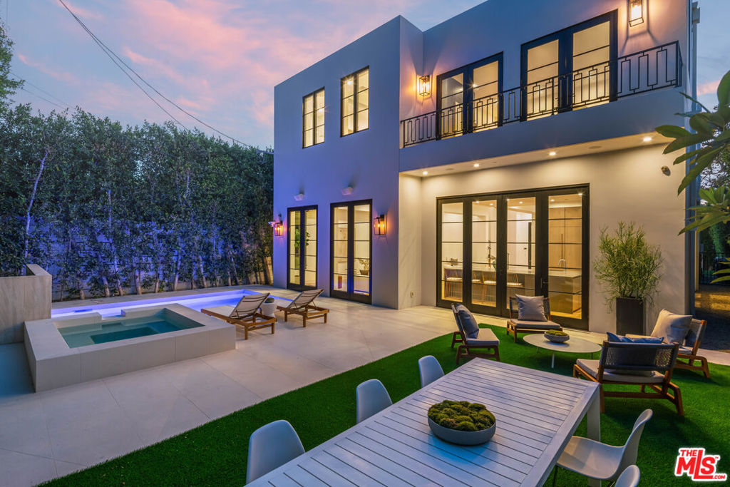 636 Kilkea Drive