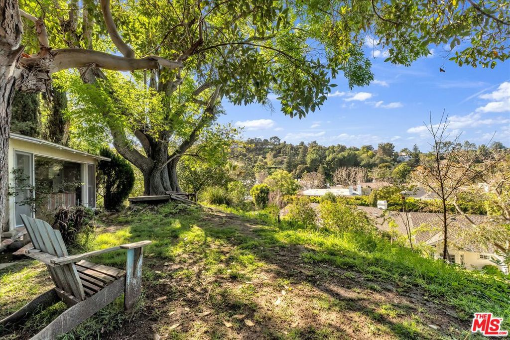 13084 Blairwood Drive