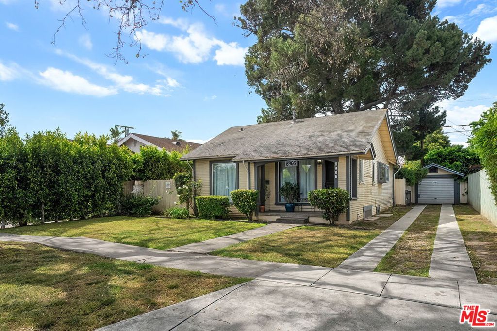 8966 Cadillac Avenue
