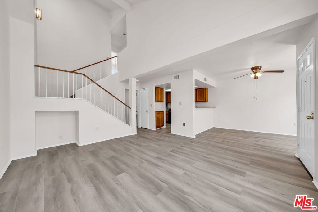 820 Compton Boulevard