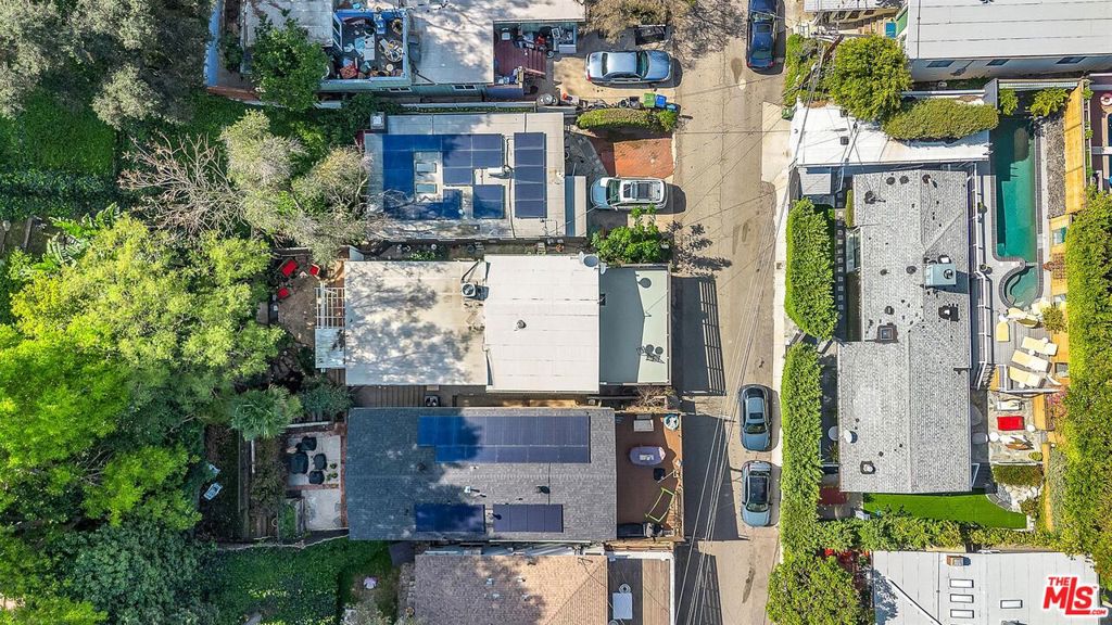 8518 Walnut Drive