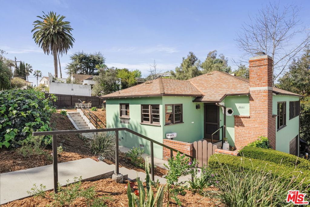 2601 Adelbert Avenue