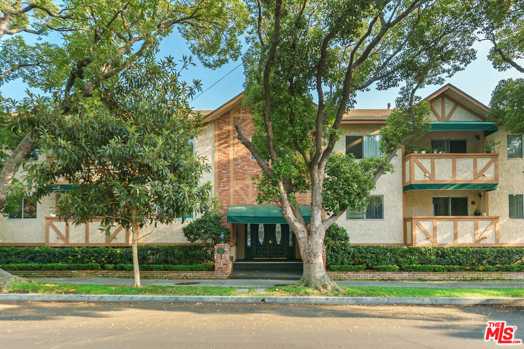 12030 Rochester Avenue