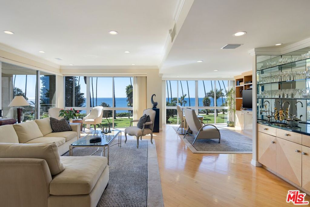 515 Ocean Avenue