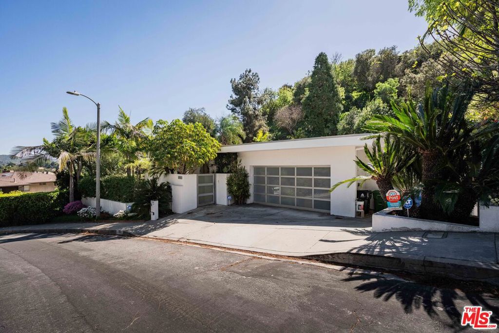 10916 Alta View Drive