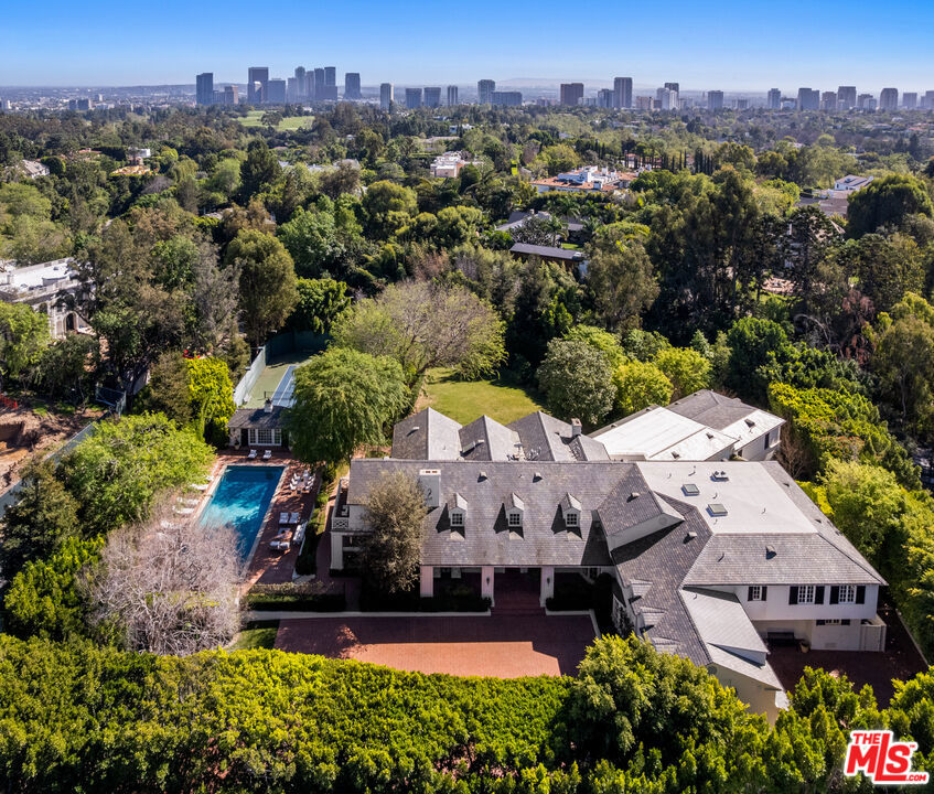 111 Mapleton Drive