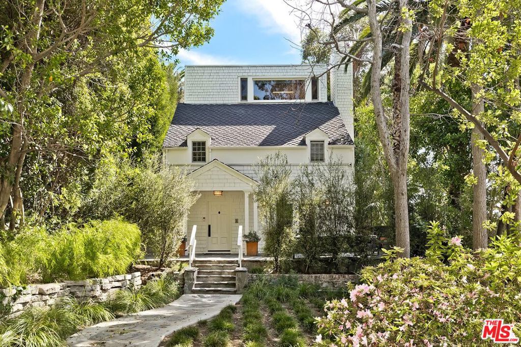 1852 Vista Street