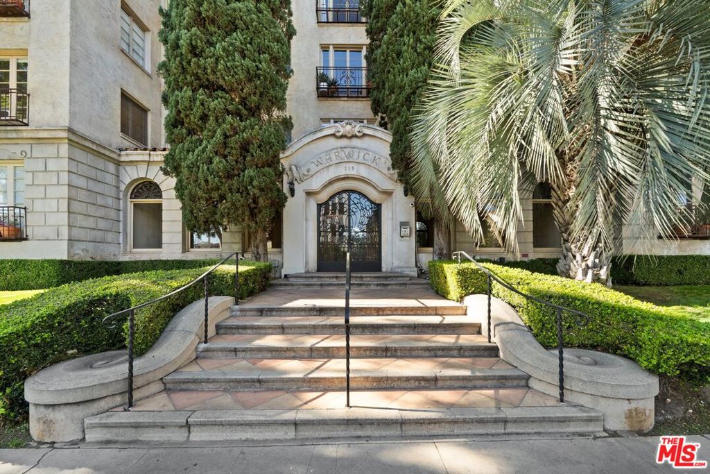 109 Sycamore Avenue