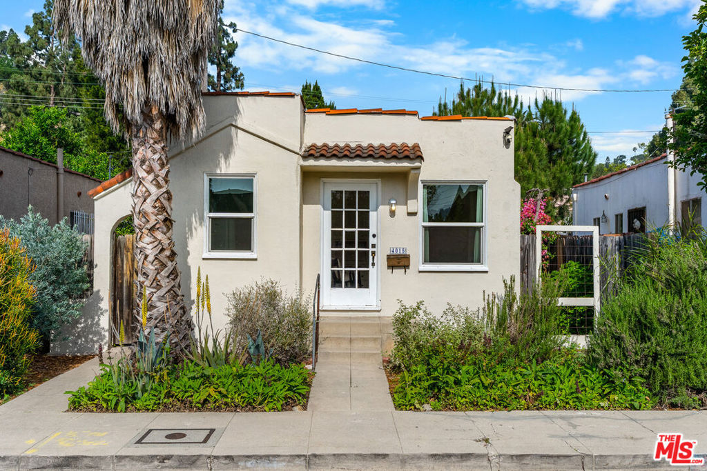4015 Shelburn Court