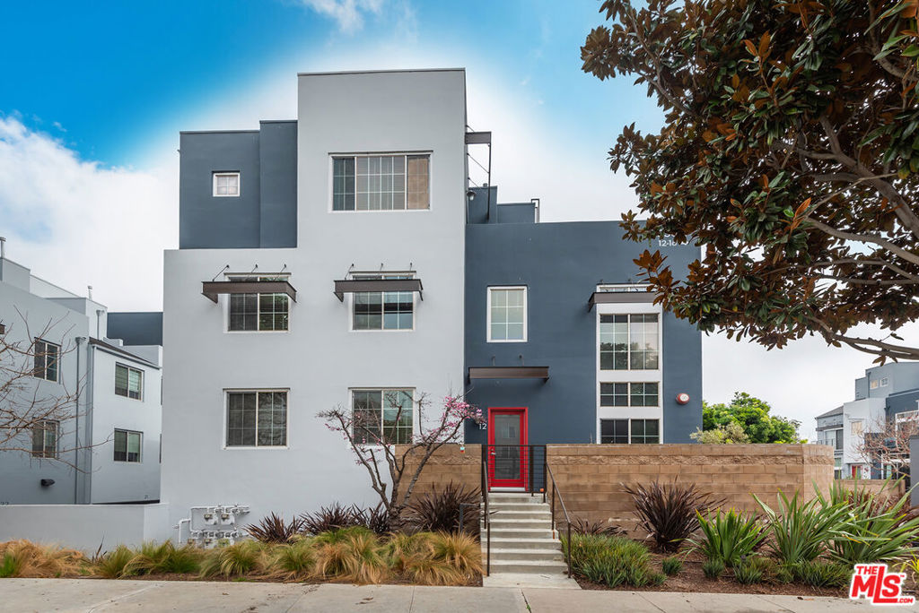 5300 Playa Vista Drive