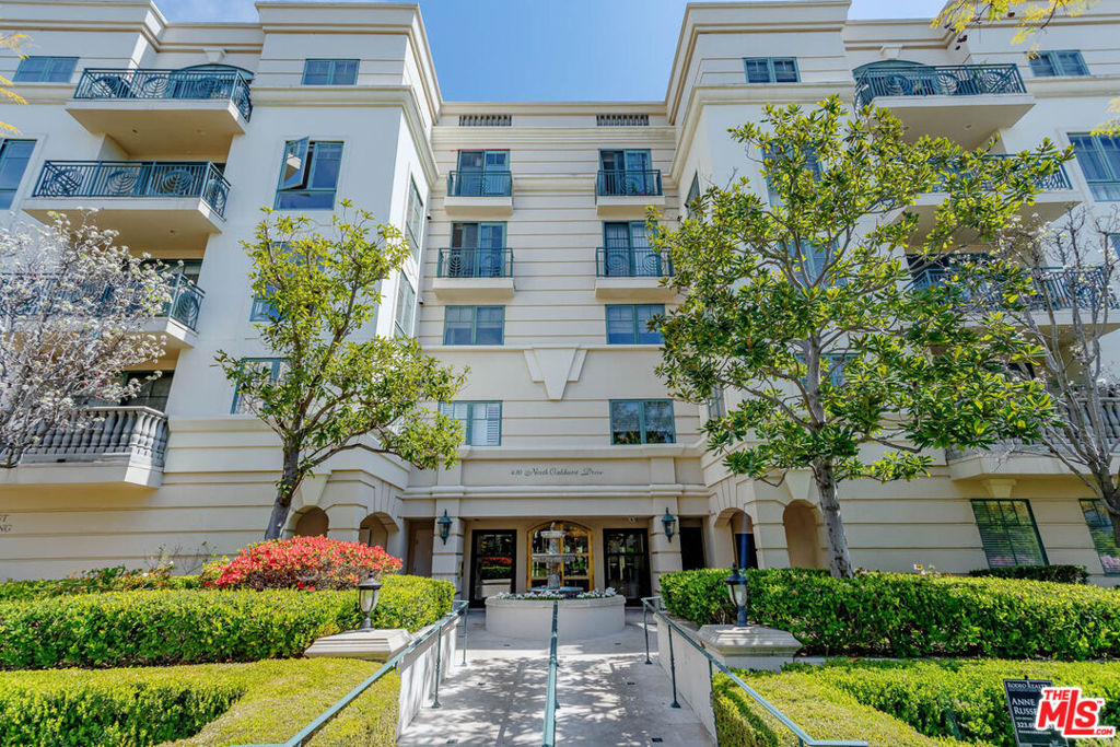 430 Oakhurst Drive