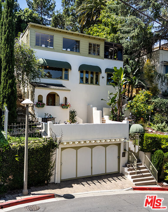 1355 Columbia Drive