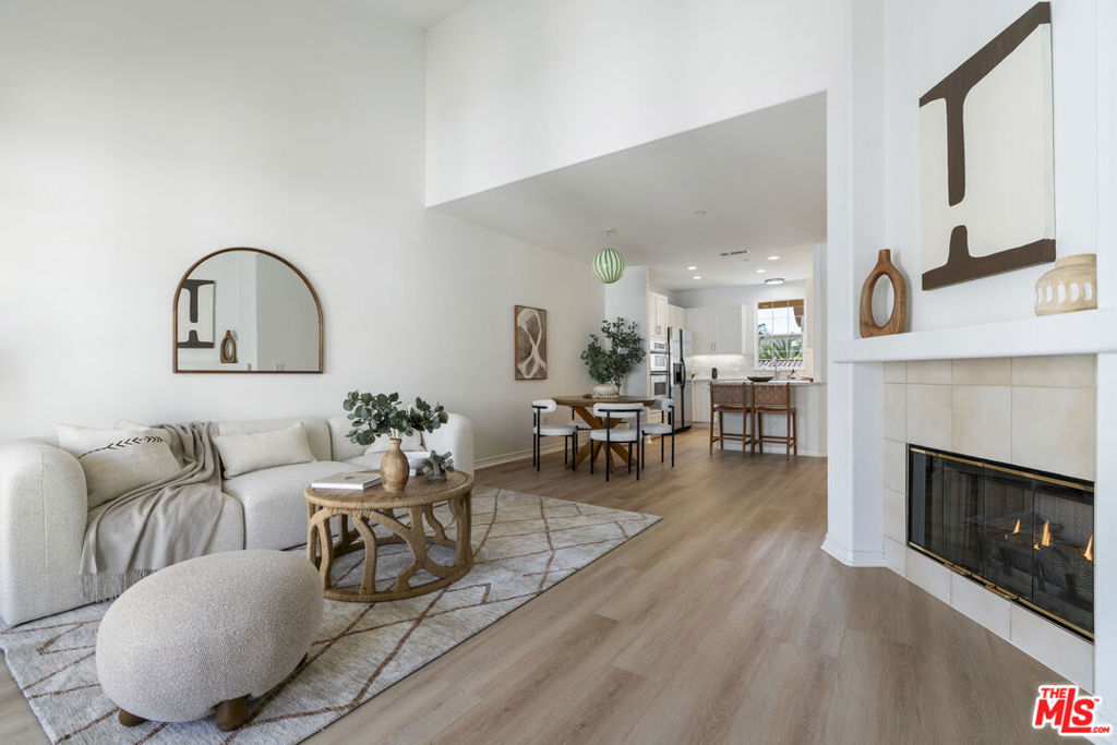 5935 Playa Vista Drive