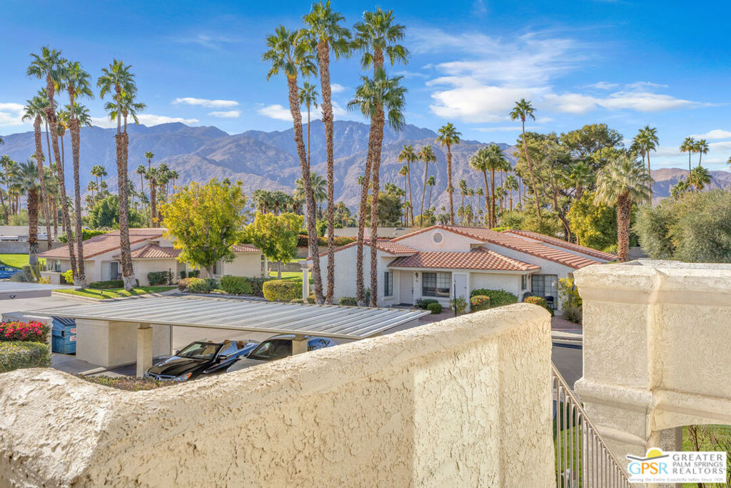 2701 Mesquite Avenue