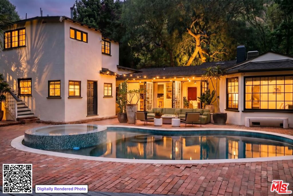 2015 Nichols Canyon Road