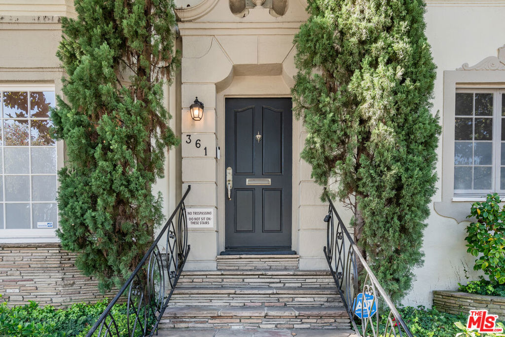 361 Doheny Drive