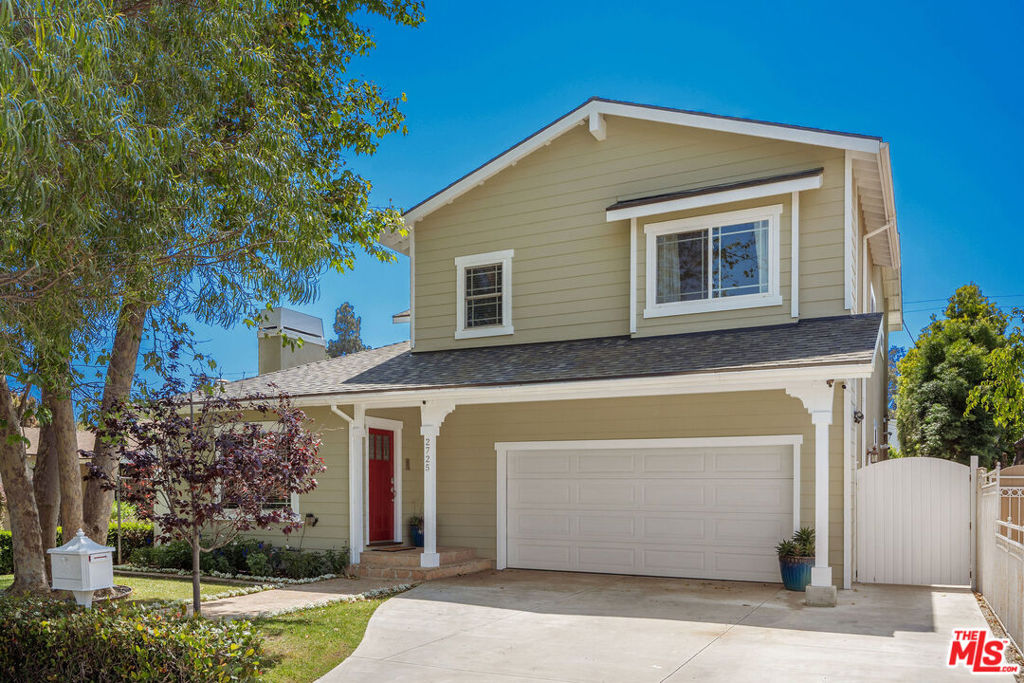 2725 Veteran Avenue