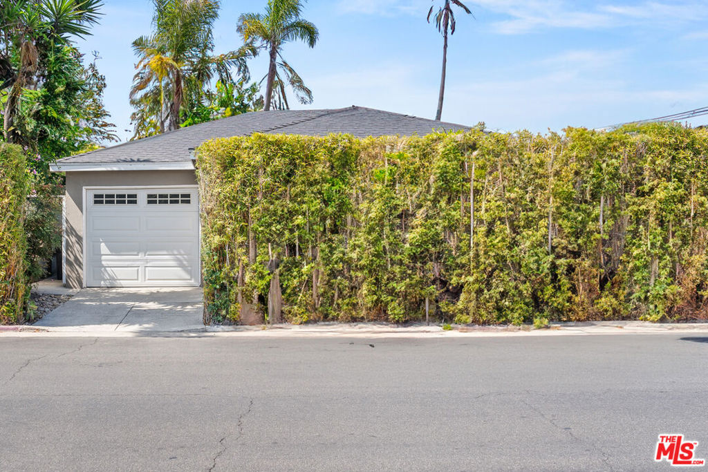 627 Mildred Avenue