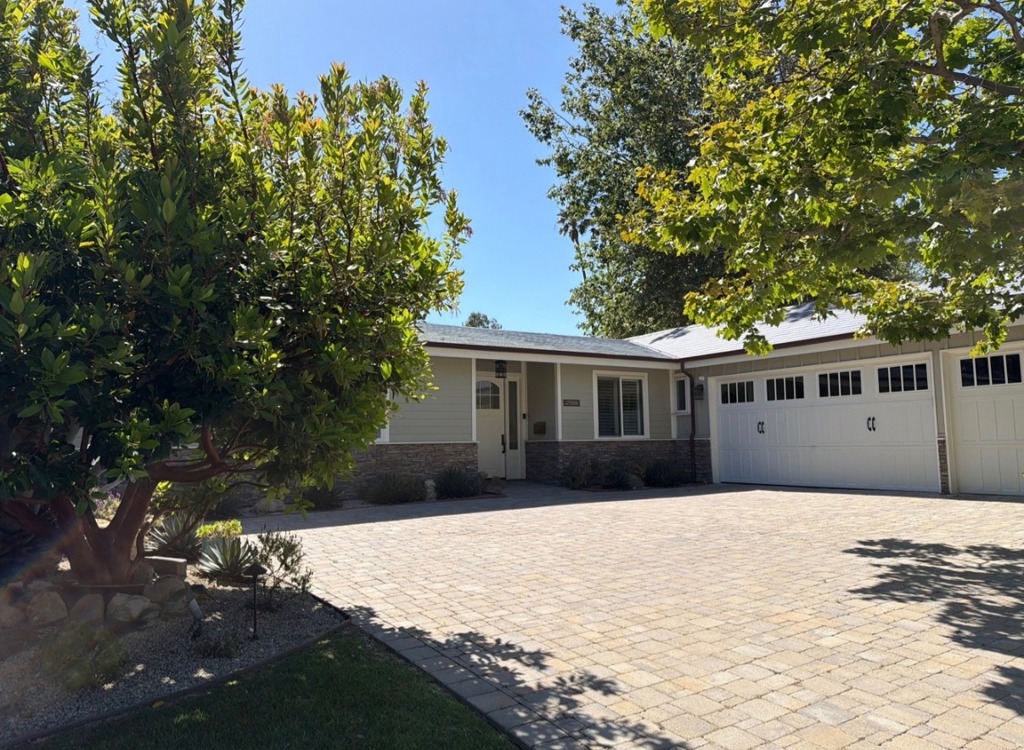 6325 Paseo Canyon Drive