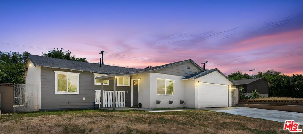 350 Avenue R11