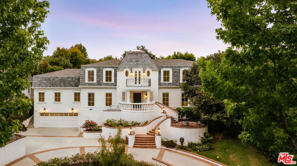 436 Loring Avenue