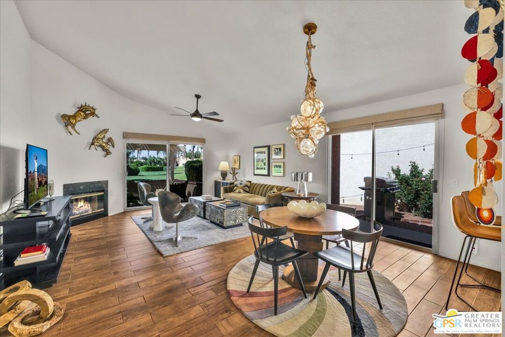 36251 Avenida De Las Montanas