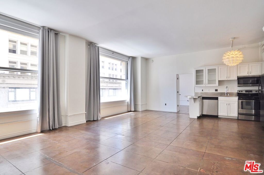 215 7th Street
